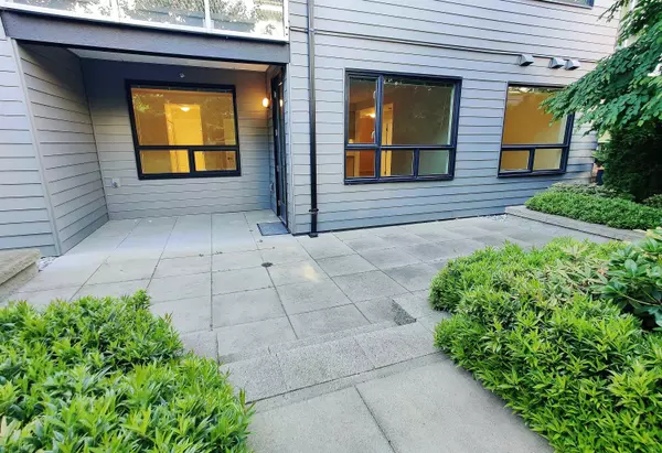 Richmond, BC V6X 0V5,9213 Odlin RD #122