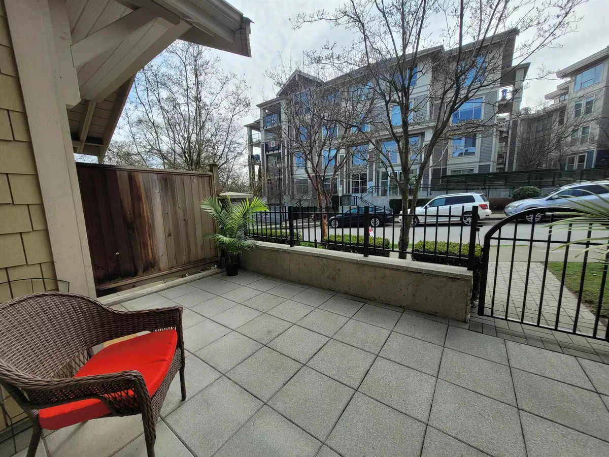 New Westminster, BC V3L 0A7,245 Francis WAY #57