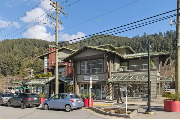 West Vancouver, BC V7W 2B9,6688 Royal AVE #209