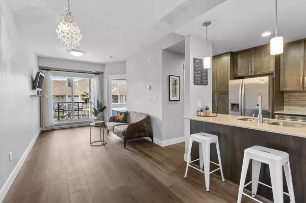 Port Coquitlam, BC V3C 0E4,2495 Wilson AVE #402