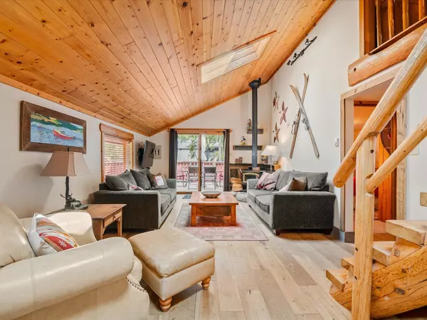 Whistler, BC V8E 0C5,6554 Balsam WAY