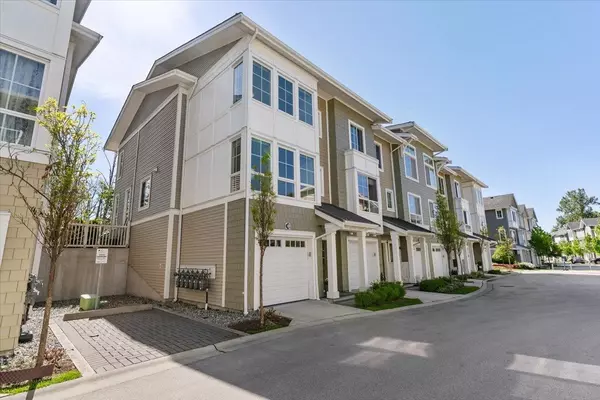 Ladner, BC V4K 0C9,5551 Admiral WAY #41