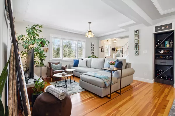 Port Moody, BC V3H 0K2,2133 St. Andrews ST