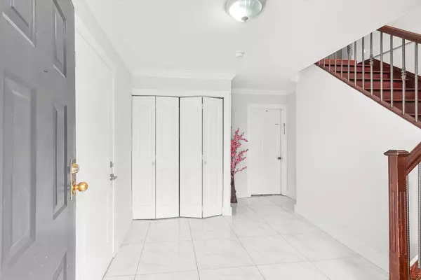 Abbotsford, BC V2T 4W9,31910 Mayne AVE