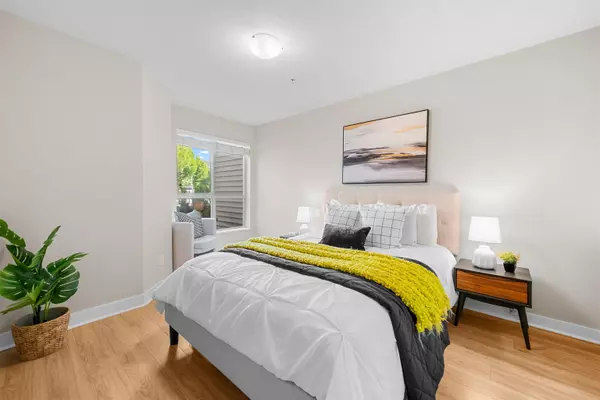 Langley, BC V1M 0B4,8929 202 ST #E102