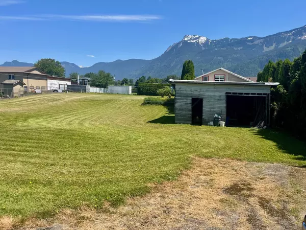 Rosedale, BC V0X 1X2,10050 Mcgrath RD