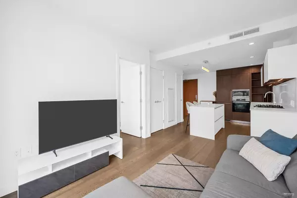 Burnaby, BC V5H 0K2,6000 Mckay AVE #3403