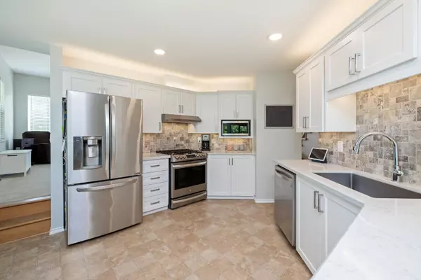 Chilliwack, BC V2R 2X1,45257 Raven PL