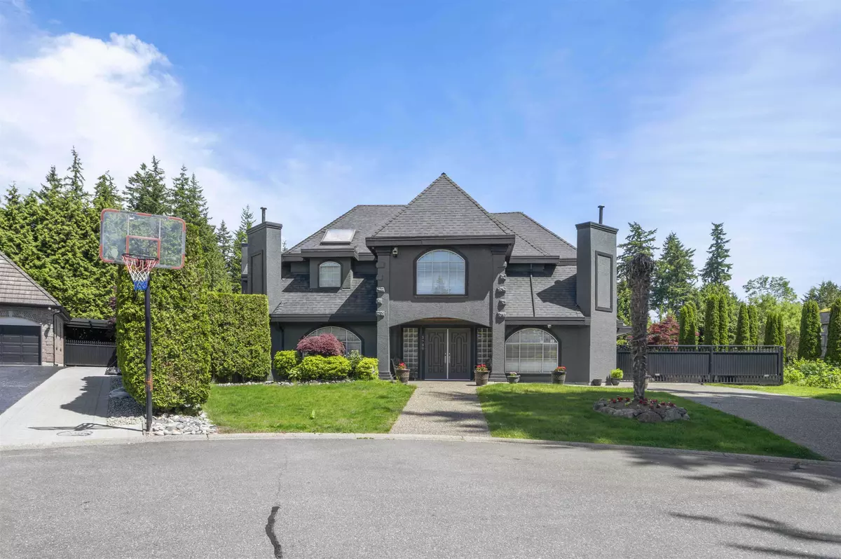 Surrey, BC V3X 3G8,5788 126 ST