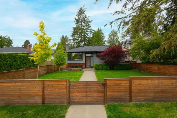 North Vancouver, BC V7L 3C7,328 E 22nd ST