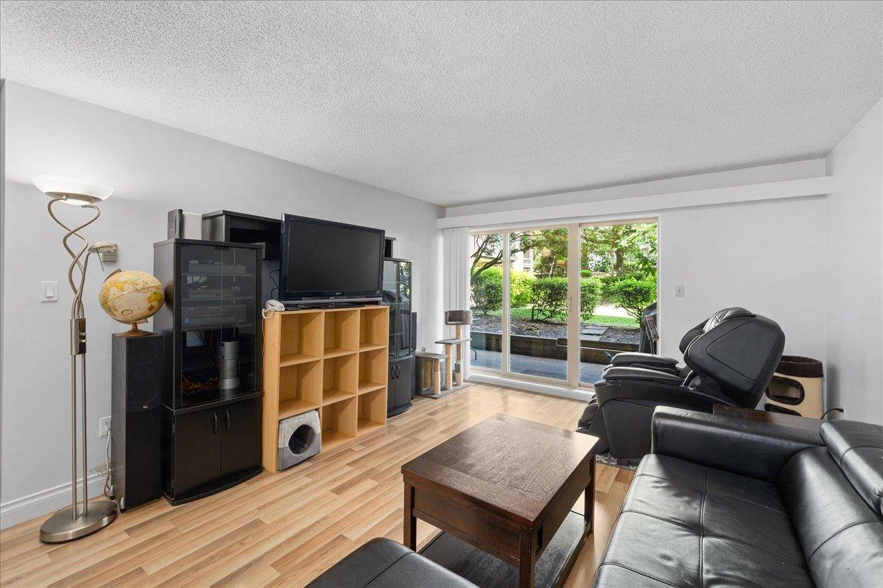 Burnaby, BC V5A 2C3,9847 Manchester DR #107