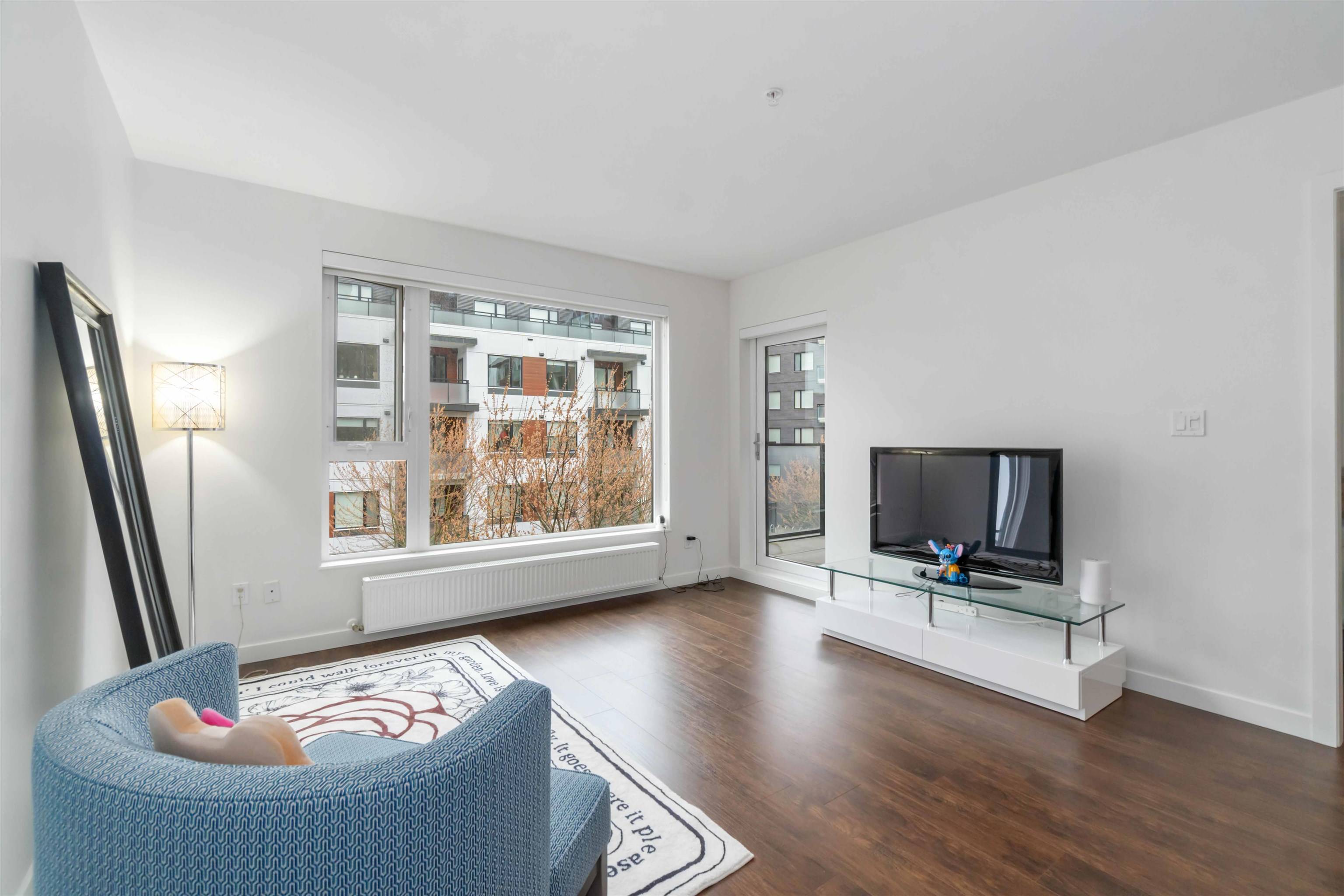 Vancouver, BC V6S 0C5,5955 Birney AVE #306