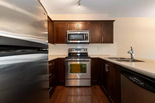 Chilliwack, BC V2P 0B8,9422 Victor ST #203