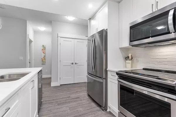 Port Coquitlam, BC V3C 0L1,2180 Kelly AVE #4617