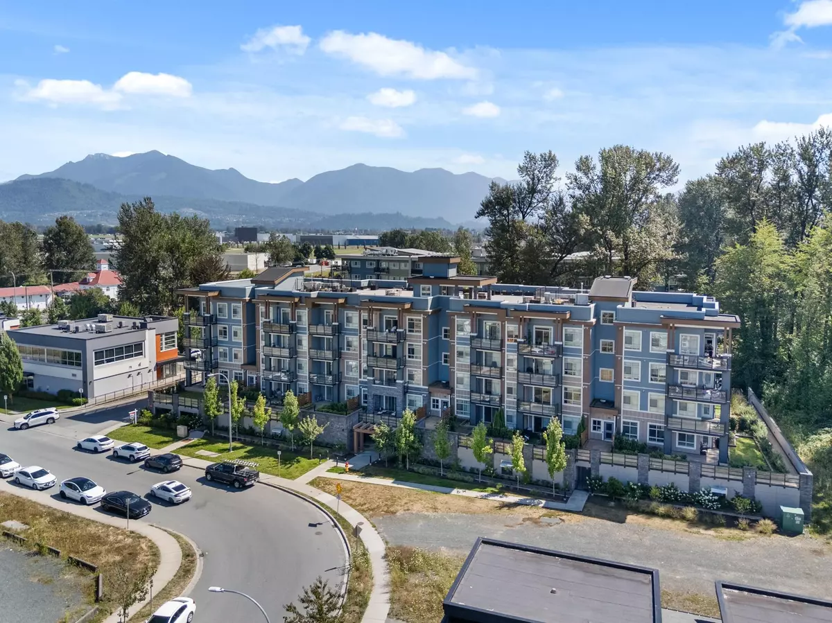 Chilliwack, BC V2P 0J8,45562 Airport RD #515