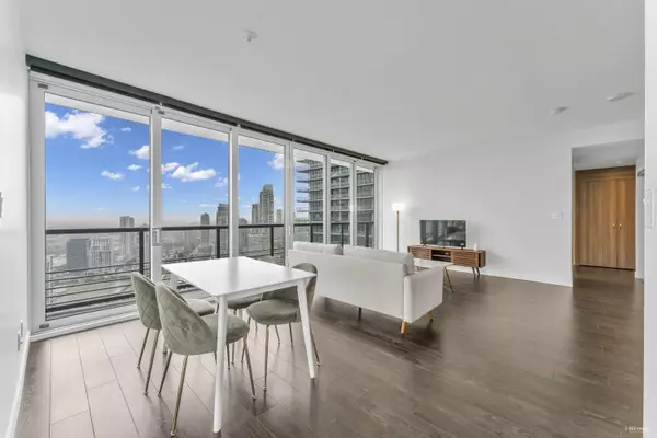 Burnaby, BC V5C 0M9,4730 Lougheed HWY #3402