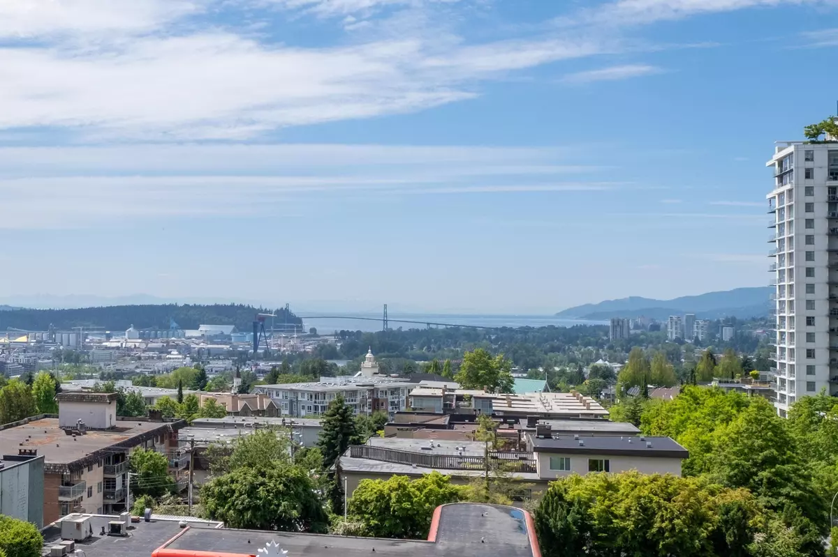 North Vancouver, BC V7L 0C7,111 E 13th ST #604