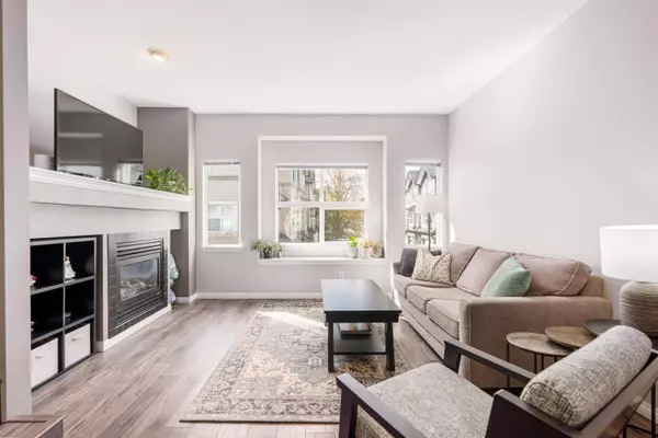 Port Coquitlam, BC V3B 8C3,1055 Riverwood Gate #111