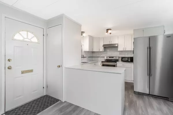 Abbotsford, BC V2T 4T1,31313 Livingstone AVE #25