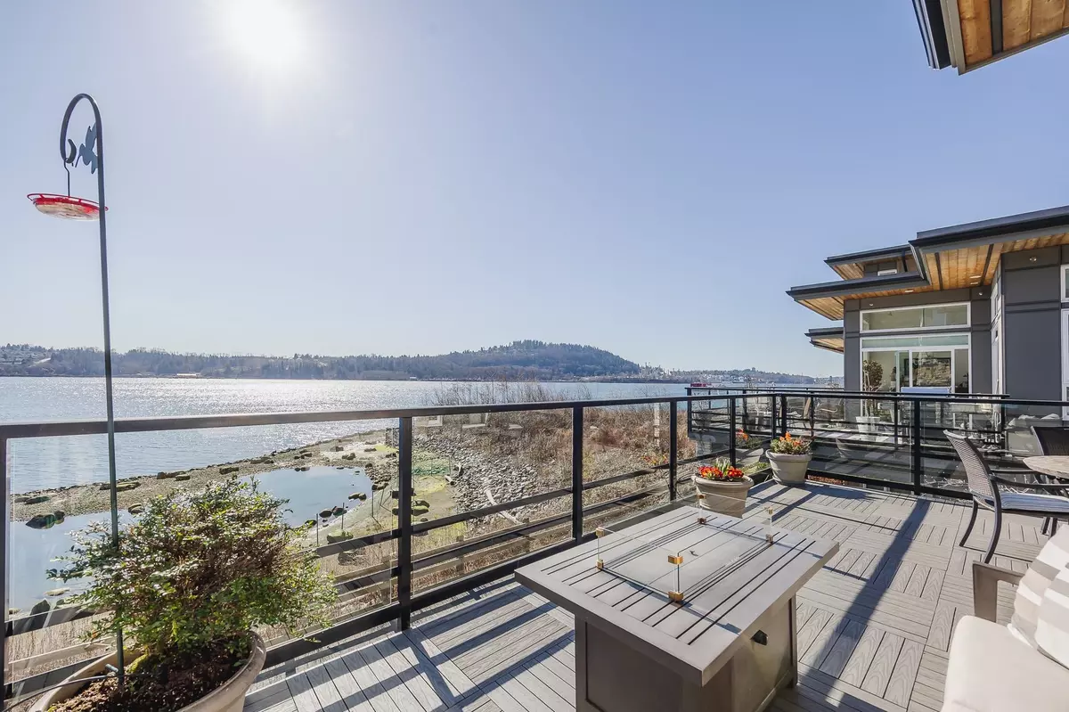 North Vancouver, BC V7G 0A6,3913 Cates Landing WAY