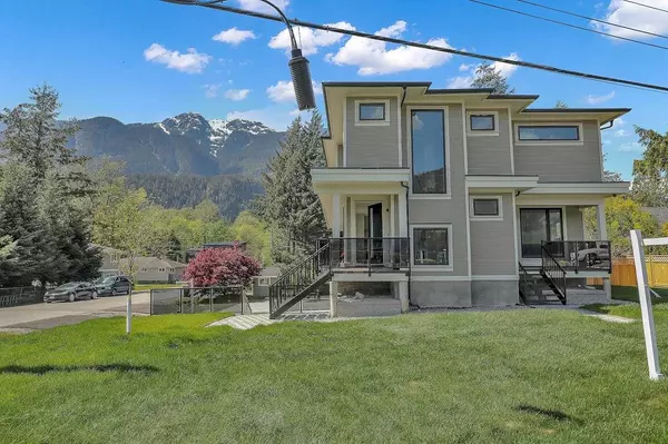Squamish, BC V0N 1H0,1139 Axen RD