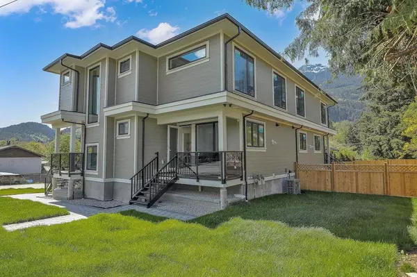 Squamish, BC V0N 1H0,1139 Axen RD