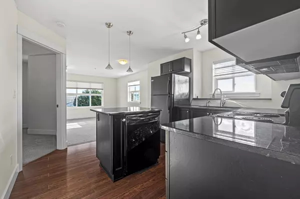 Abbotsford, BC V2T 0A8,30525 Cardinal AVE #319