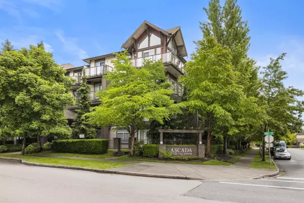 15322 101 AVE #312,  Surrey,  BC V3R 4G9