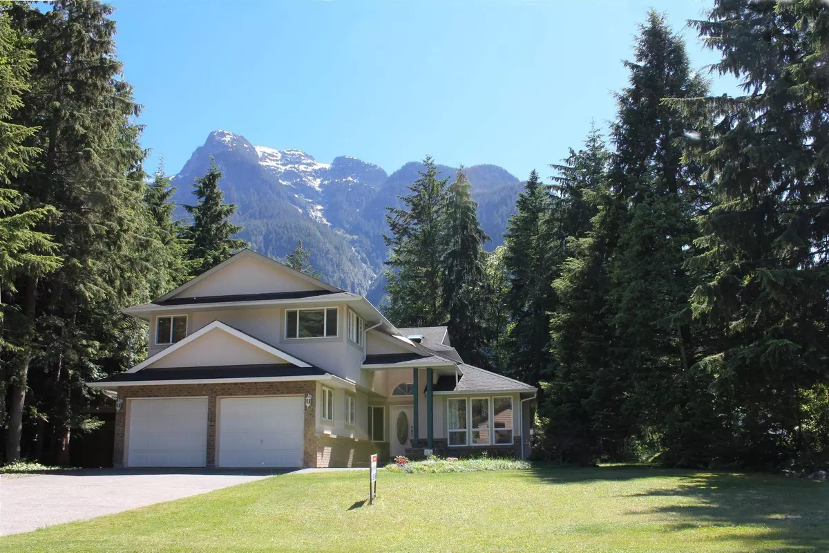 Hope, BC V0X 1L1,65712 Birchtrees DR