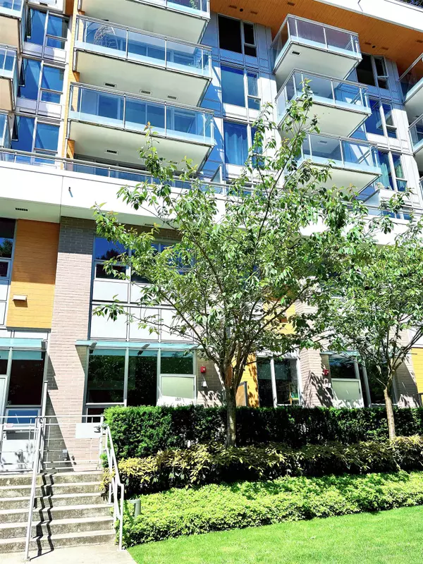 Vancouver, BC V5X 0H5,8087 Yukon ST