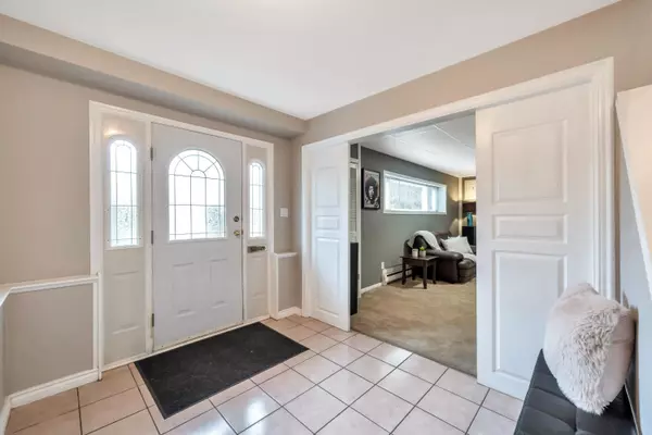 Delta, BC V4C 4M7,7352 Whitby PL