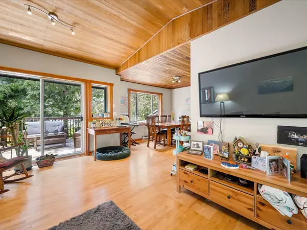 Pemberton, BC V0N 2L0,1349 Elmwood DR