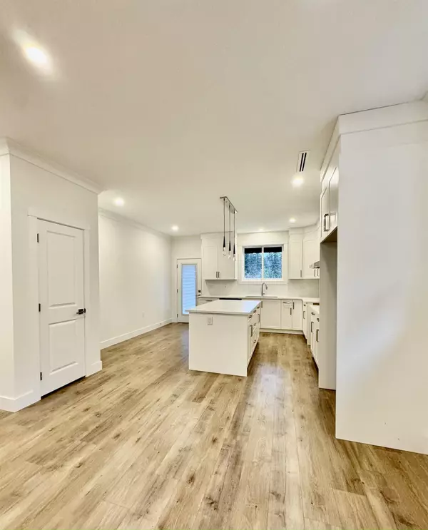 Hope, BC V0X 1L2,20118 Beacon RD #47