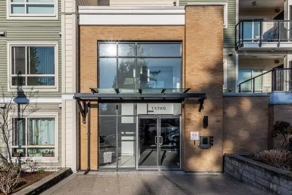 Surrey, BC V3T 0B8,13789 107a AVE #323