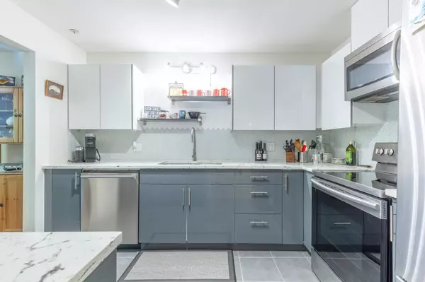 Pitt Meadows, BC V3Y 2R5,19131 Ford RD #104