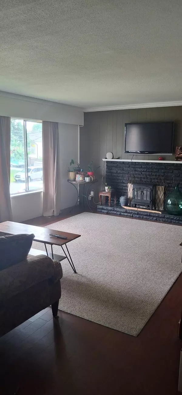 Delta, BC V4C 2V2,10833 85a AVE