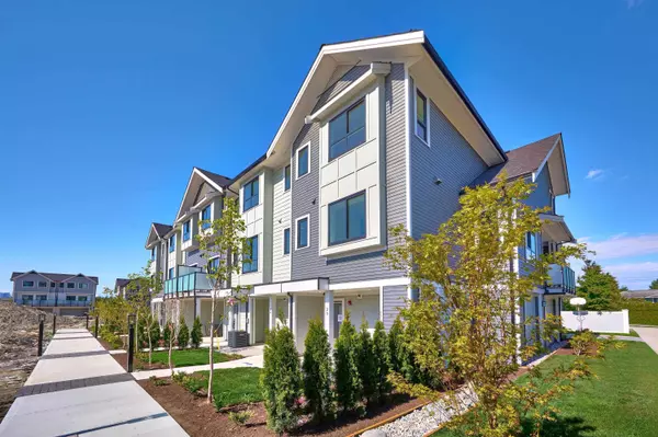 New Westminster, BC V3M 6S1,1115 Roma AVE #26