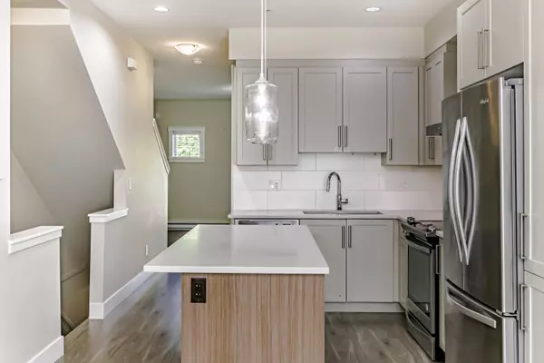 Langley, BC V2Y 0V1,20498 82 AVE #29