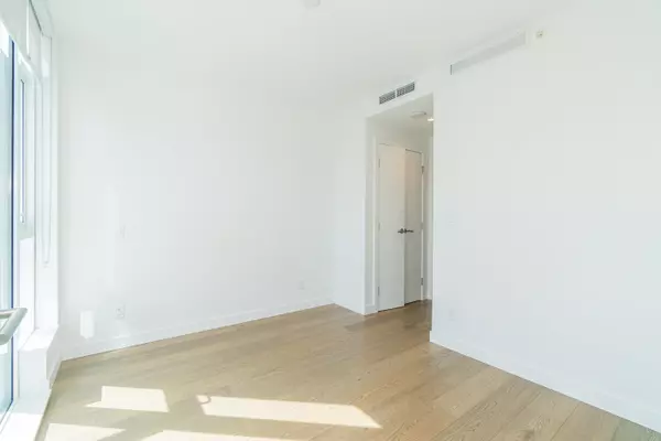 Burnaby, BC V5H 0K2,6000 Mckay AVE #3402