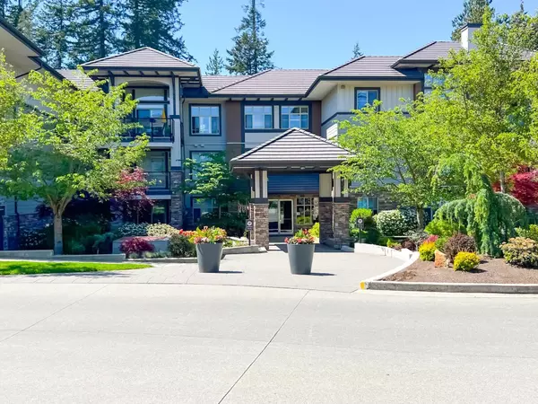 Surrey, BC V3Z 4R3,15145 36 AVE #310