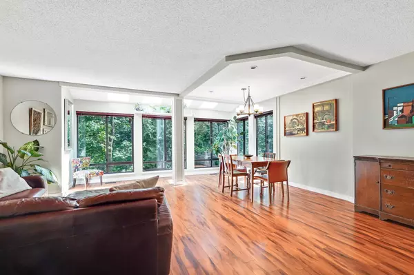 Port Moody, BC V3H 3W2,226 Cornell WAY