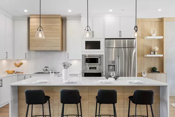 Chilliwack, BC V2R 6G4,46143 S Crestview DR