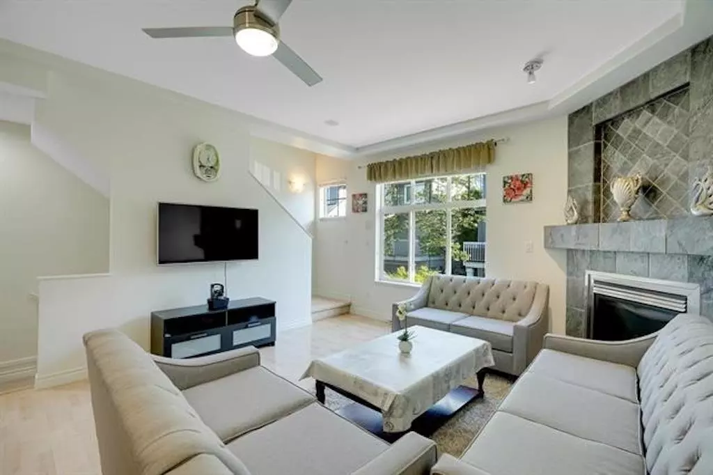 Surrey, BC V3S 3V4,16760 61 AVE #46