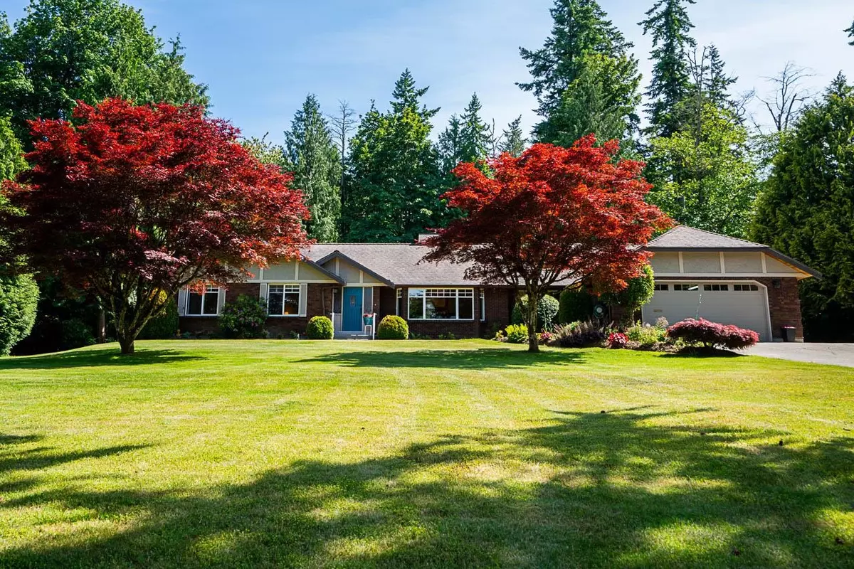 Surrey, BC V4P 9R1,17414 28a AVE