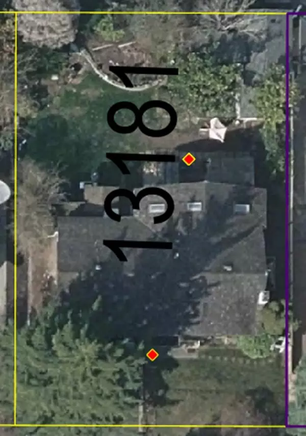 Surrey, BC V4A 1K8,13181 15 AVE