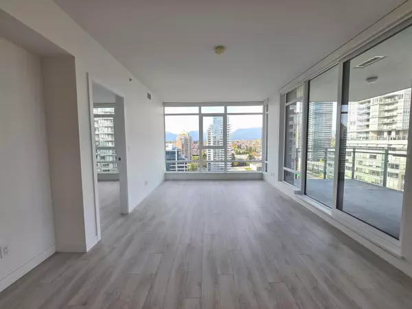 Burnaby, BC V5C 0M6,2085 Skyline CT #2004