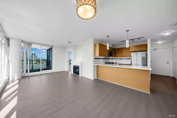 Burnaby, BC V3N 0C6,7090 Edmonds ST #2903