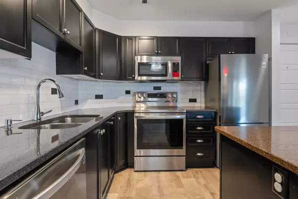 Abbotsford, BC V2T 0A8,30525 Cardinal AVE #310