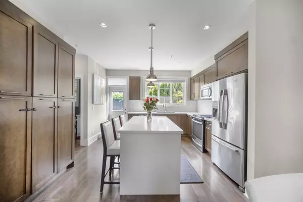 Maple Ridge, BC V4R 0E7,12161 237 ST #53