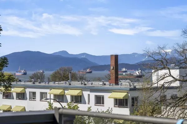 Vancouver, BC V6K 1B8,2410 Cornwall AVE #PH5